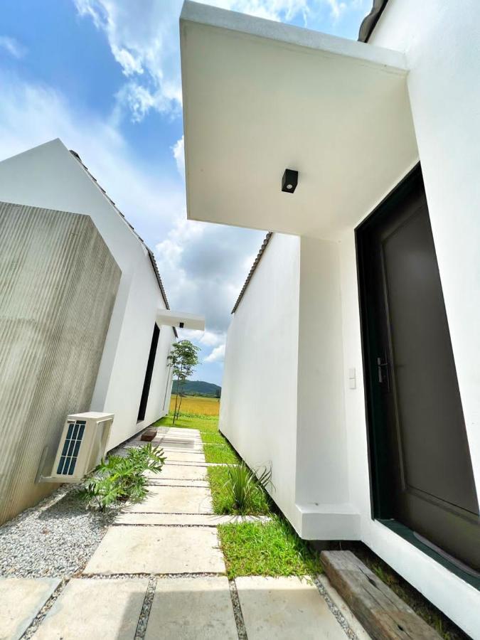 Ezu Isle Langkawi Pool Villa 珍南海滩 外观 照片